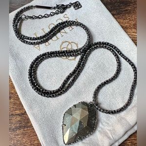 Kendra Scott Necklace